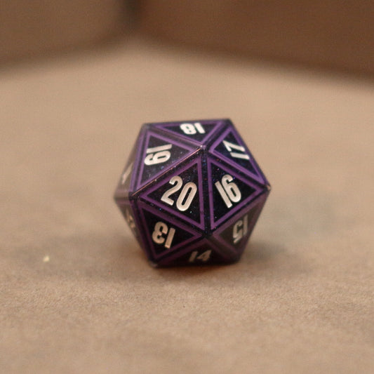 Spindown D20 - Purple with UV